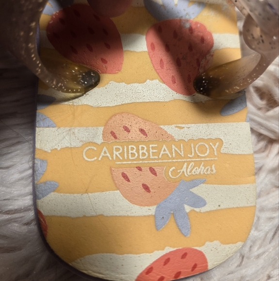 ALOHAS Caribbean Joy Strawberry Print Clear Jelly Sandals Euro 28 US 10 toddler - Picture 4 of 6